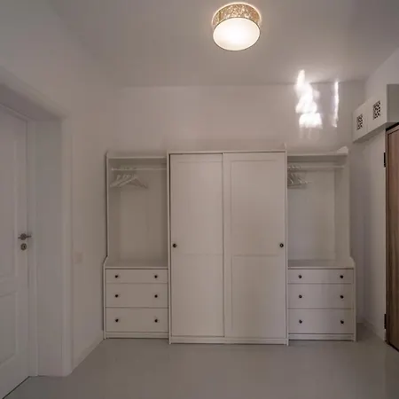Apartament Sun & Tan Apartment Konstanca