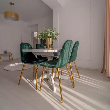 Sun & Tan Apartment Apartament Konstanca